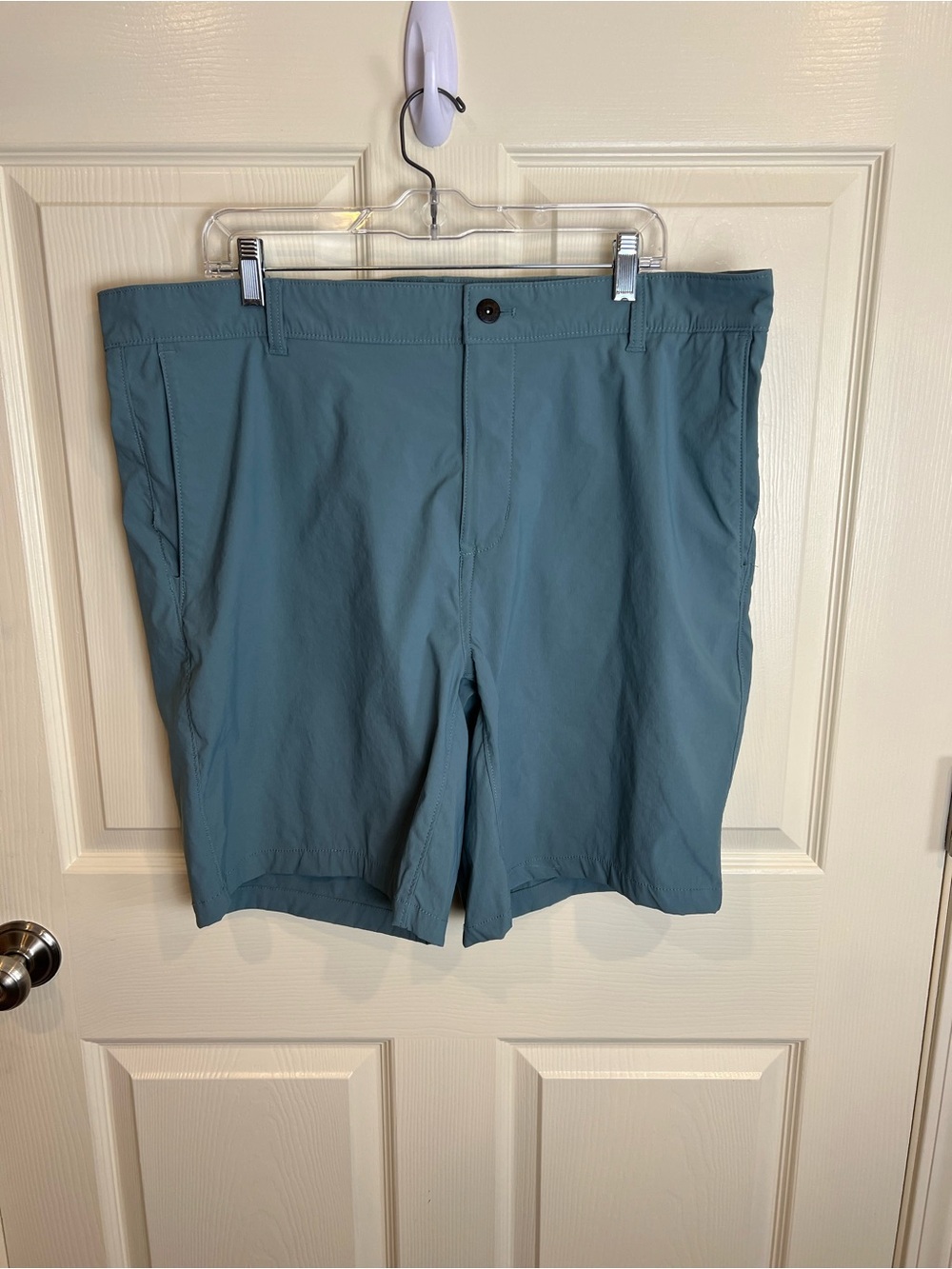 The North Face Men's Nylon Shorts in Teal 40